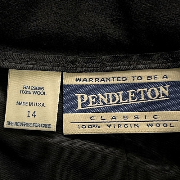 Pendleton Women's Plus Size Navy Blue Skirt 100% Virgin Wool, Sz 14 - Picture 2 of 10